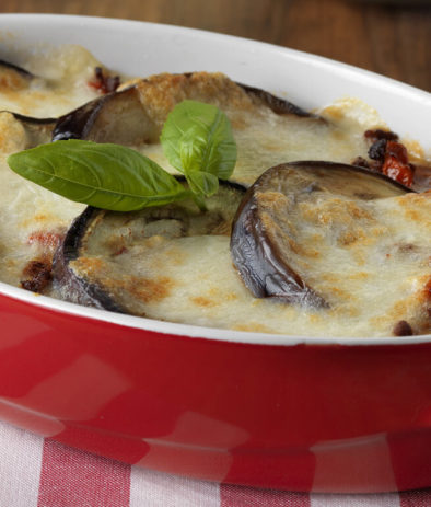 1487675532_Moussaka No Hand (1)